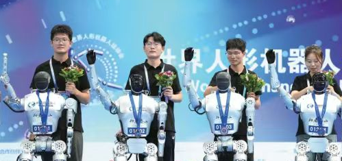 “行者泰山”在2025世界人形機器人運動會上獲佳績 濟南造機器人為什么行？