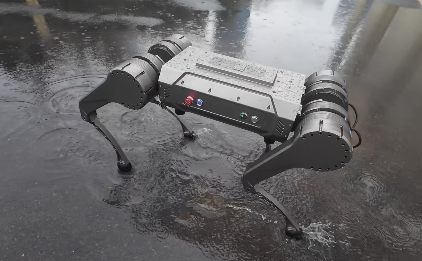 優寶特防水機器狗雨中漫步