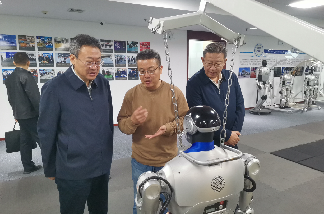 山東省工商聯黨組書記張鯤一行蒞臨優寶特調研指導